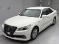 2014 Toyota Crown Hybrid
