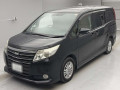 2014 Toyota Noah