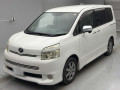 2009 Toyota Voxy