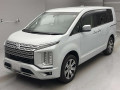 2024 Mitsubishi Delica D5