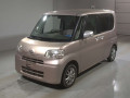 2011 Daihatsu Tanto