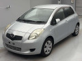 2005 Toyota Vitz