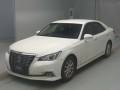 2016 Toyota Crown