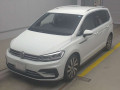2019 Volkswagen Golf Touran