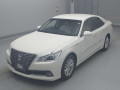 2014 Toyota Crown Hybrid