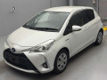 2017 Toyota Vitz