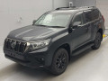 2022 Toyota Land Cruiser Prado