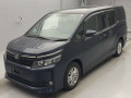 2015 Toyota Voxy