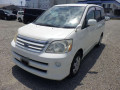 2006 Toyota Noah