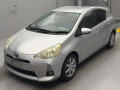 2013 Toyota Aqua