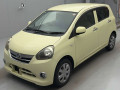 2013 Daihatsu Mira e:S