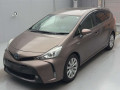 2016 Toyota Prius alpha
