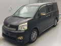 2013 Toyota Voxy