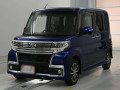 2017 Daihatsu Tanto