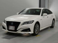 2020 Toyota Crown Hybrid