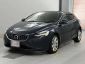 2017 Volvo V40