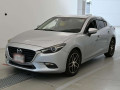 2016 Mazda Axela Hybrid