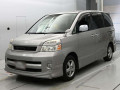 2007 Toyota Voxy