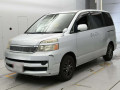 2007 Toyota Voxy