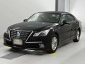 2015 Toyota Crown Hybrid