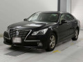 2014 Toyota Crown Hybrid