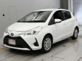 2017 Toyota Vitz