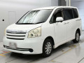2009 Toyota Noah