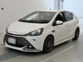 2015 Toyota Aqua