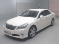 2010 Toyota Crown Hybrid