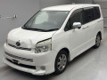 2009 Toyota Voxy