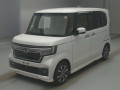 2021 Honda N-BOX CUSTOM