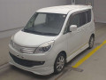 2013 Mitsubishi Delica D2