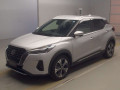 2021 Nissan KIX