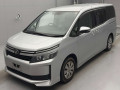 2016 Toyota Voxy
