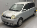 2005 Toyota Sienta