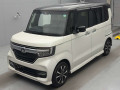 2017 Honda N-BOX CUSTOM