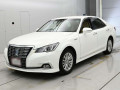 2017 Toyota Crown Hybrid