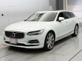 2017 Volvo V90