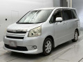 2009 Toyota Noah