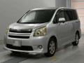 2009 Toyota Noah