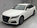 2019 Toyota Crown Hybrid