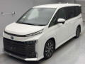 2022 Toyota Voxy