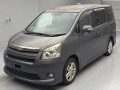 2009 Toyota Noah