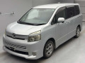 2009 Toyota Voxy