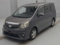 2010 Toyota Noah