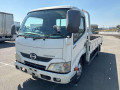 2013 Hino DUTRO