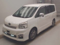 2012 Toyota Voxy