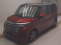 2022 Toyota Roomy