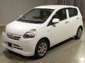 2013 Daihatsu Mira e:S