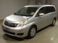 2013 Toyota Isis